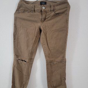 Rue21 Brown Rip Knee Low Rise Skinny Freedom Flex Jeans/Pants